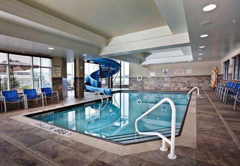 Towneplace Suites By Marriott Sudbury Exterior foto